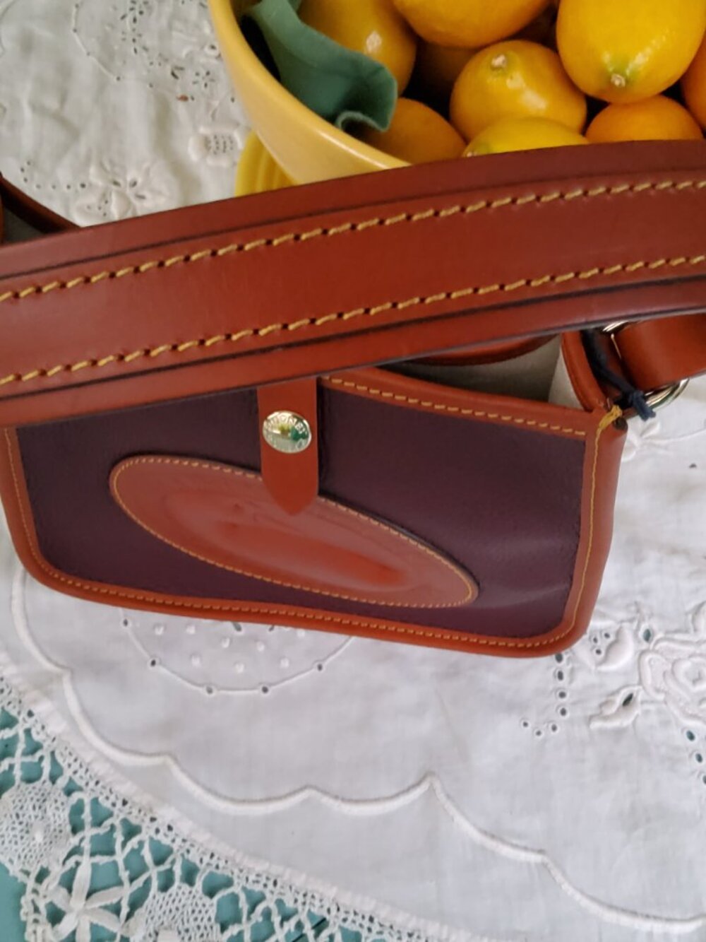 NWT Dooney & Bourke Large Duck Heritage Hobo 23 in Bordeaux - Picture 4 of 10